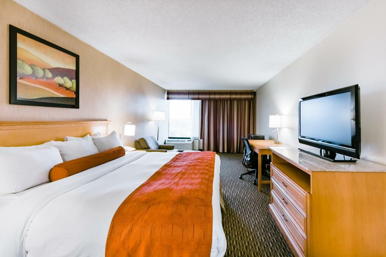 Radisson Hotel Denver-Aurora Dış mekan fotoğraf