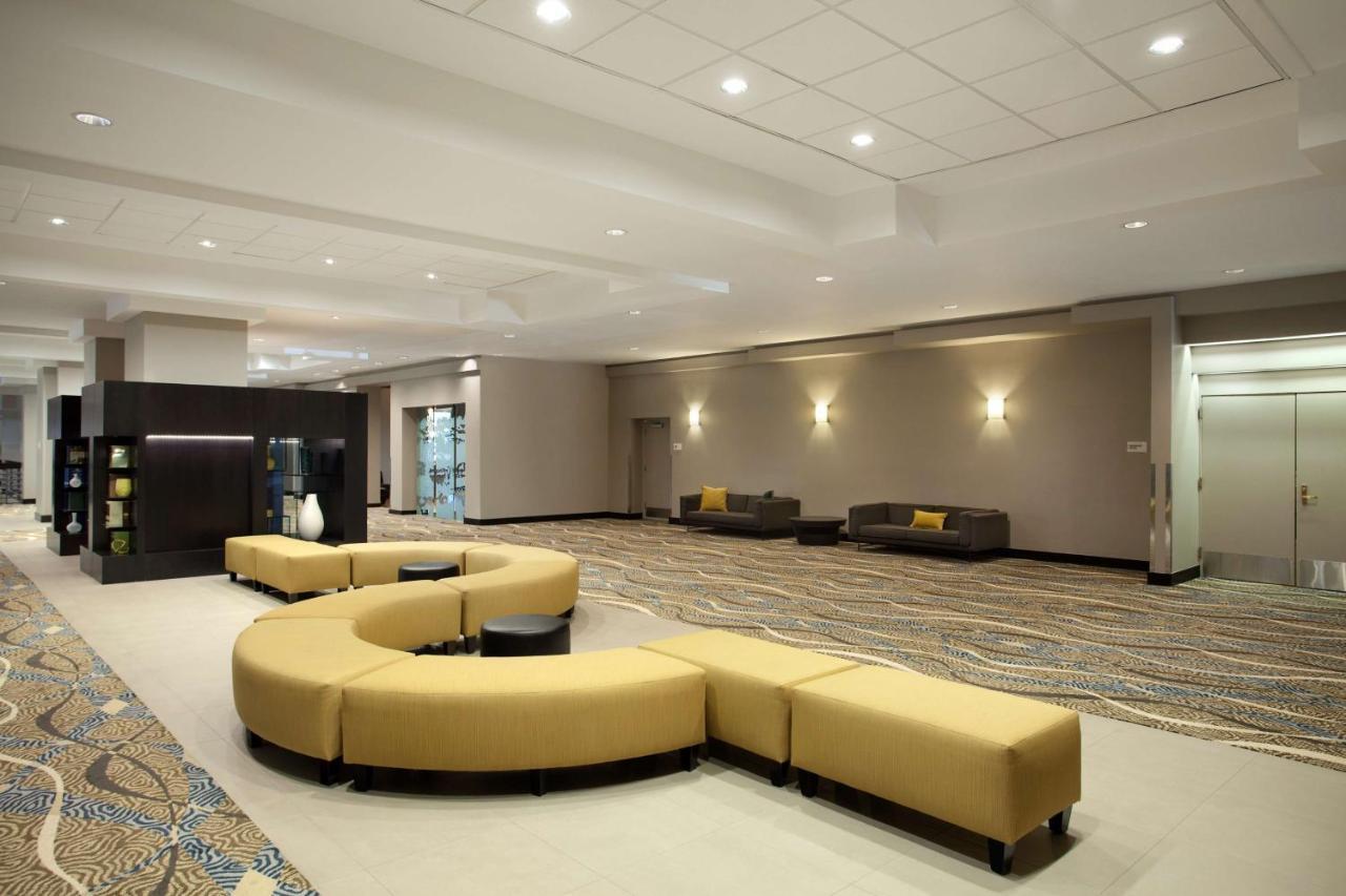 Radisson Hotel Denver-Aurora Dış mekan fotoğraf