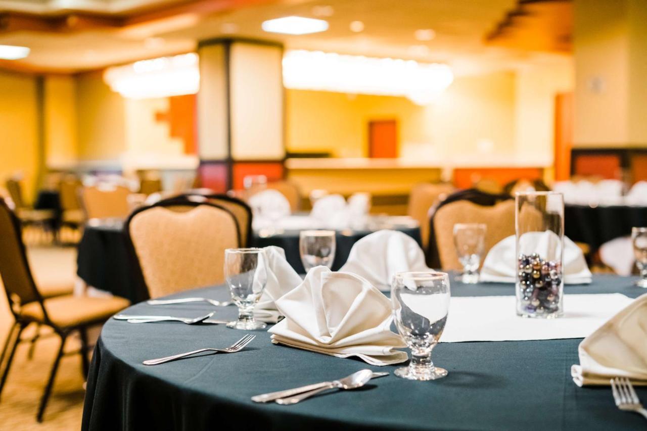 Radisson Hotel Denver-Aurora Dış mekan fotoğraf