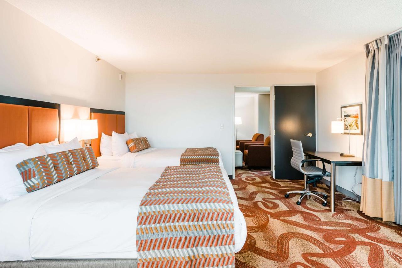 Radisson Hotel Denver-Aurora Dış mekan fotoğraf